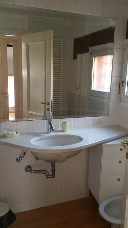Apartamento Mansarda Santa Margherita Bolonia Habitación foto